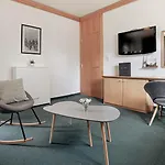 Boutique Olympia 3*