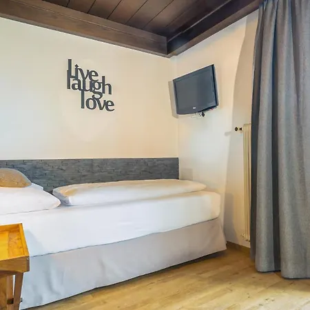 Otel Boutique Olympia Seefeld in Tirol
