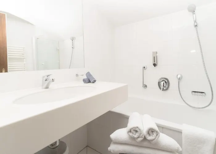 Boutique Olympia Hotel 3*